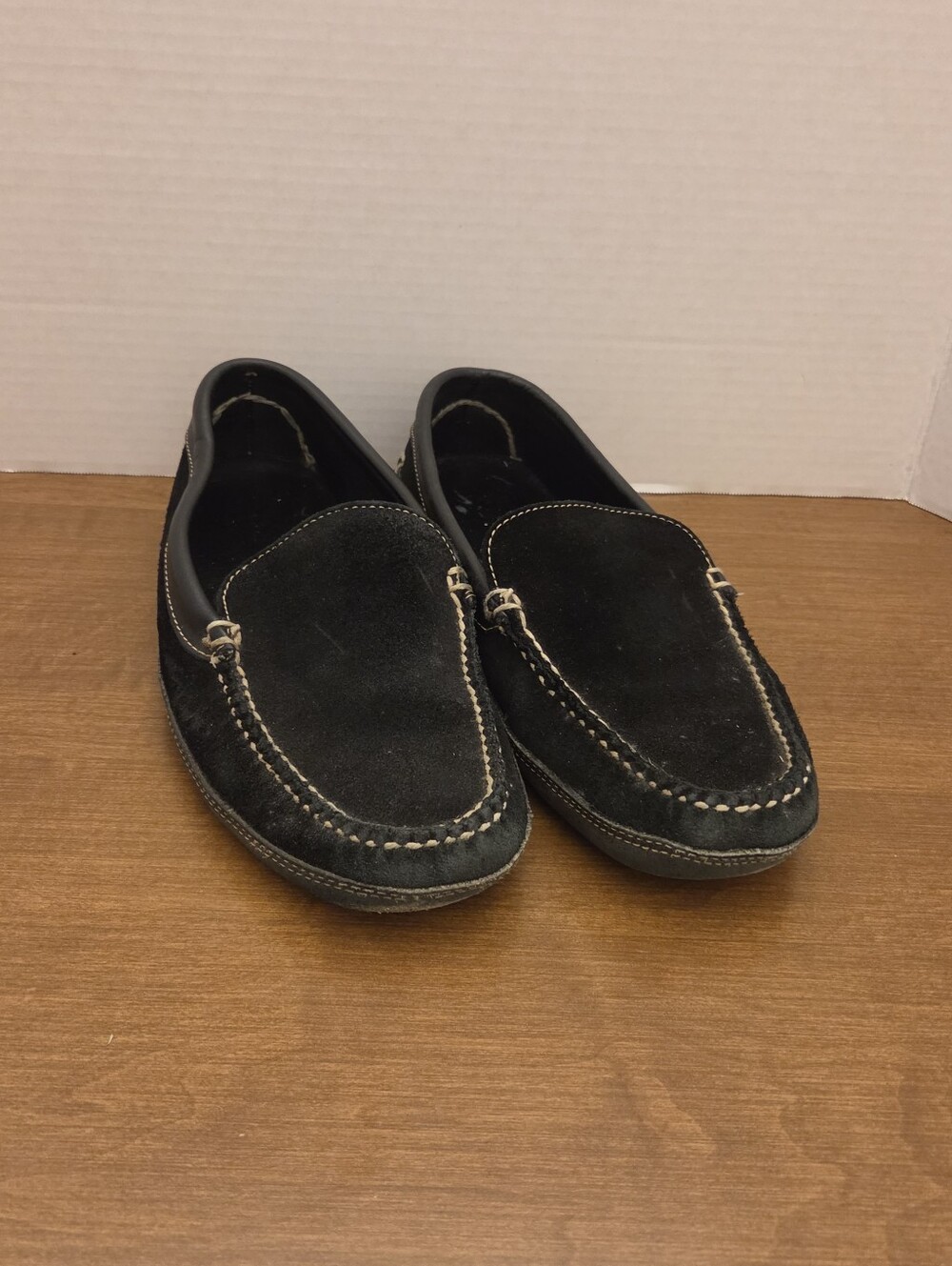 L.L. Bean Black Suede Slip-On Driving Moccasin, Size 9M